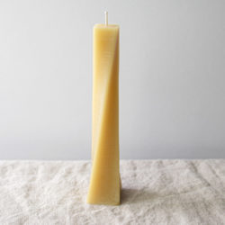 Beeswax Pillar Candle | Petite | 14cm
